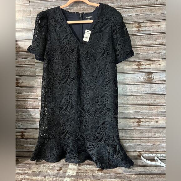 Express Dresses & Skirts - Express NWT lace dress Medium MD